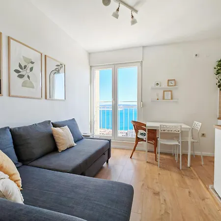 Apartamento Moody With An Amazing View Split